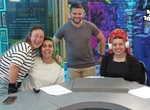 אמילי קופר עם הסינגל שהסעיר את הרשת, אייל גנדלר מפתיע עם שני שירים חדשים, ואופק פטל חושף סיפור חיים אישי ביצירה מוזיקלית – שלושת האמנים הצעירים מגיעים ל"דעאל בצהרים"
