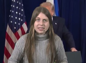 מפגש טראמפ נתניהו: קרע ביחסים או קשר חם והדוק?